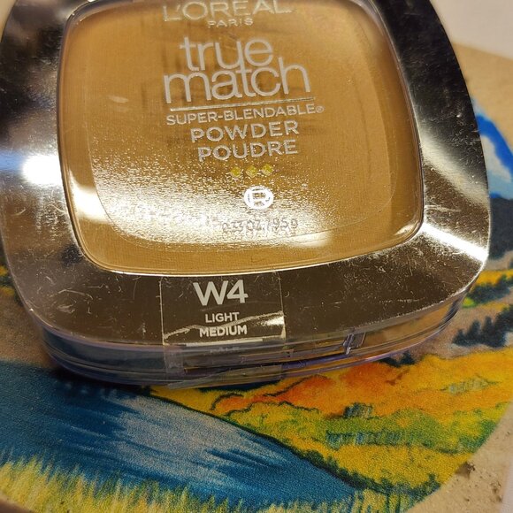 L'Oreal True Match Super-Blendable Powder - W4 Light Medium - Picture 7 of 7